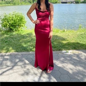 Windsor dress long red